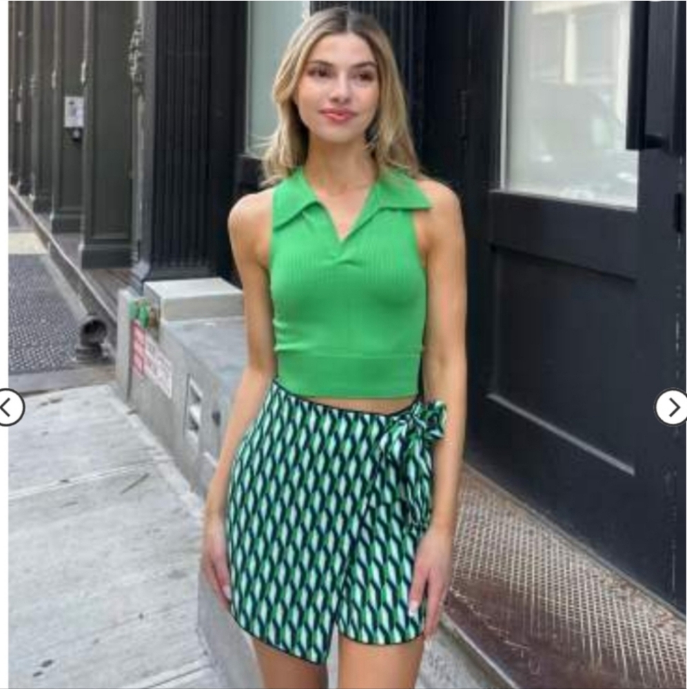 Diane Von Furstenberg Green and Black Patterned Women Shorts